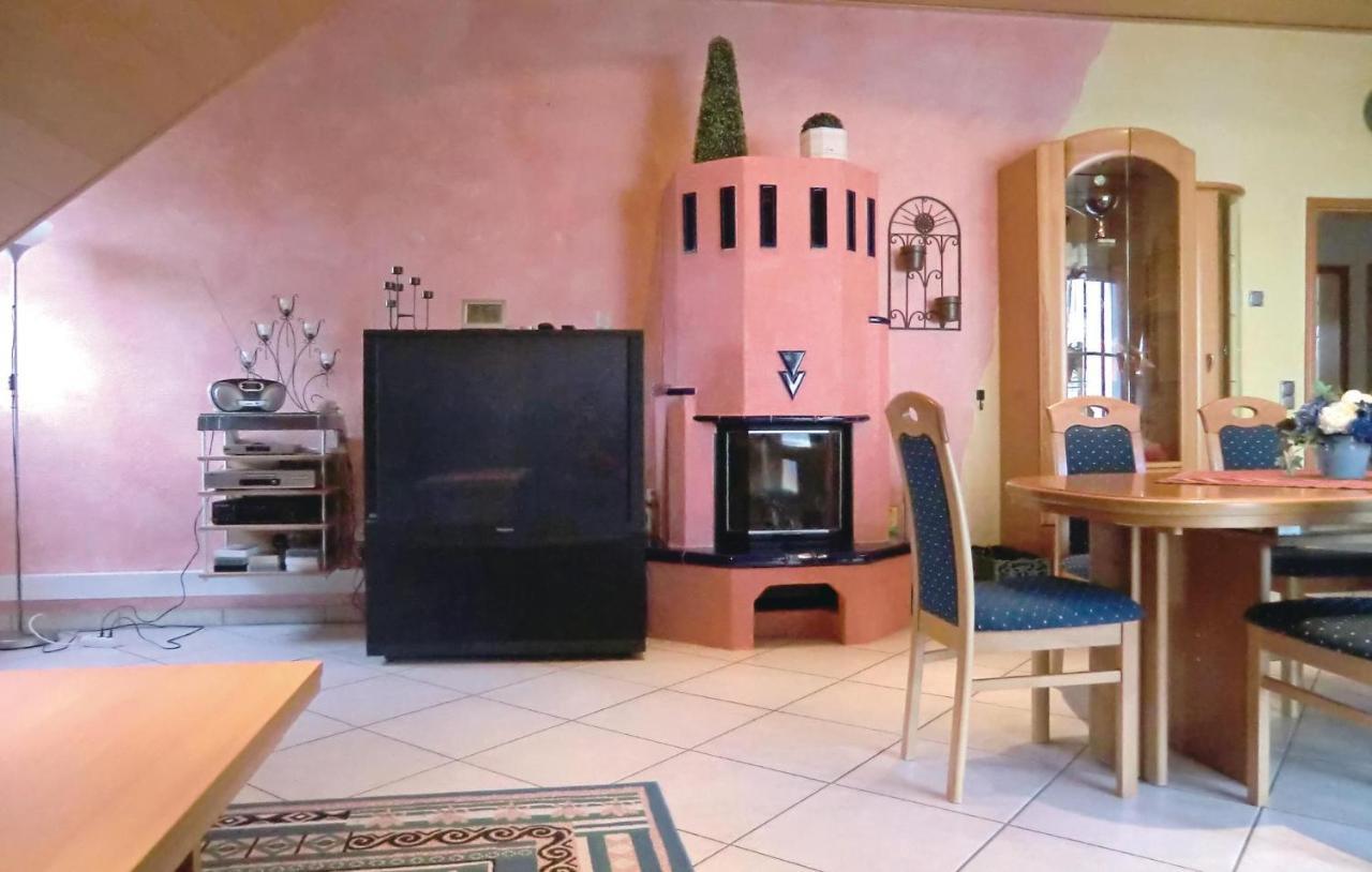 2 Bedroom Nice Apartment In Lissendorf Luaran gambar