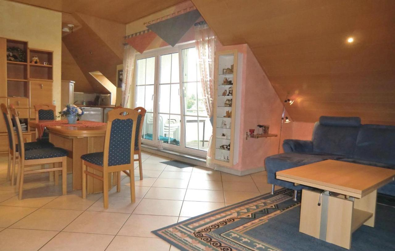 2 Bedroom Nice Apartment In Lissendorf Luaran gambar